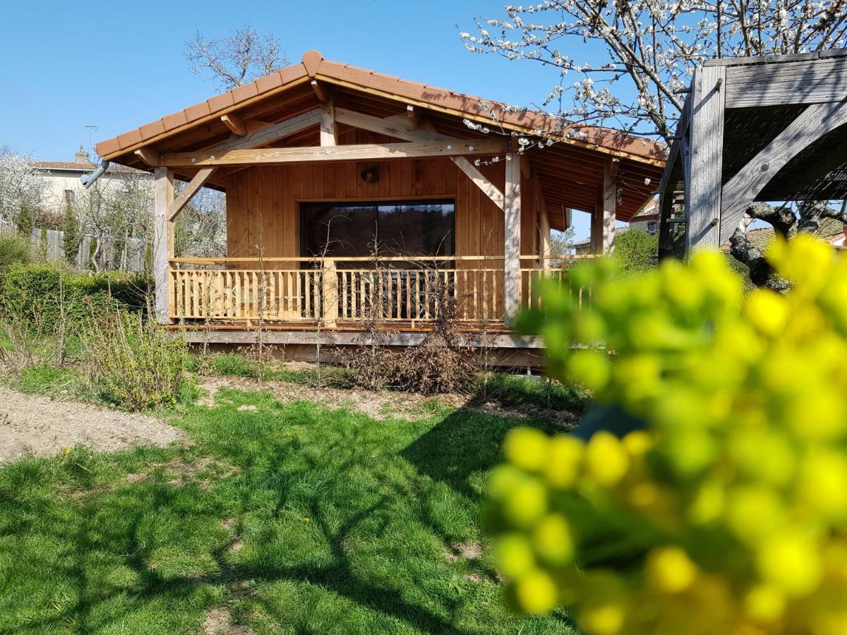 La Cabane Du Jardin Bongheat エクステリア 写真